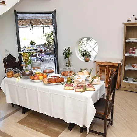 Bella Bed & Breakfast