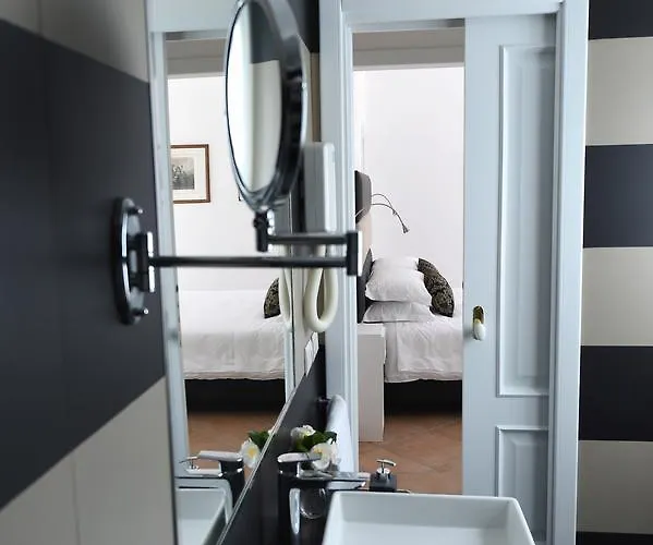 Bella Bed & Breakfast 4*