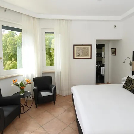 Couette-café Bella 4*