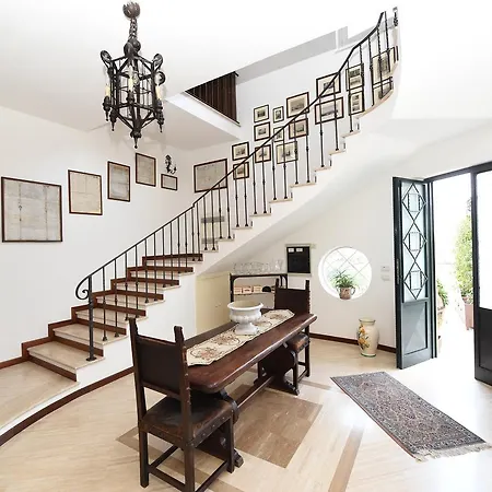Bed and breakfast Bella 4*