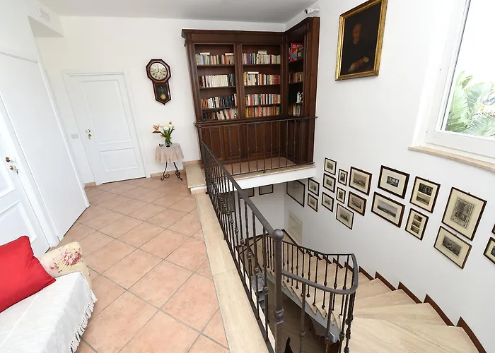 Bella Bed and breakfast 4*